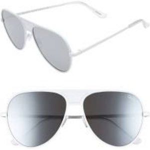 Quay "Iconic" Sunglasses in White